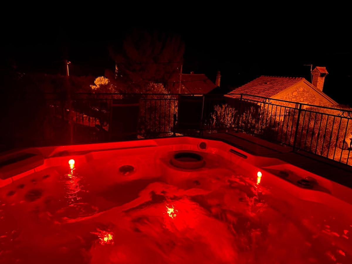 Podgora Experience Suite With Jacuzzi Nerezine Exterior photo